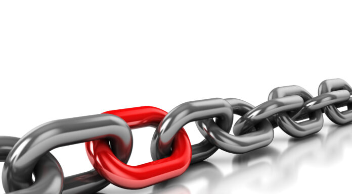 Kaede hvor det ene led er roedt skal symbolisere et link til brug for linkbuilding paa internettet